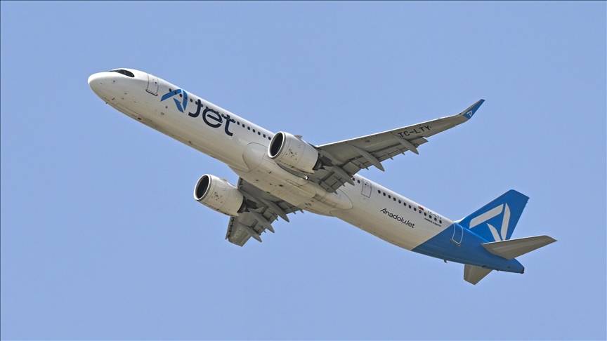 AJET’ten yolculara dev kampanya: 3 gün boyunca yurt içi uçuşlarda yüzde 30 indirim! 2